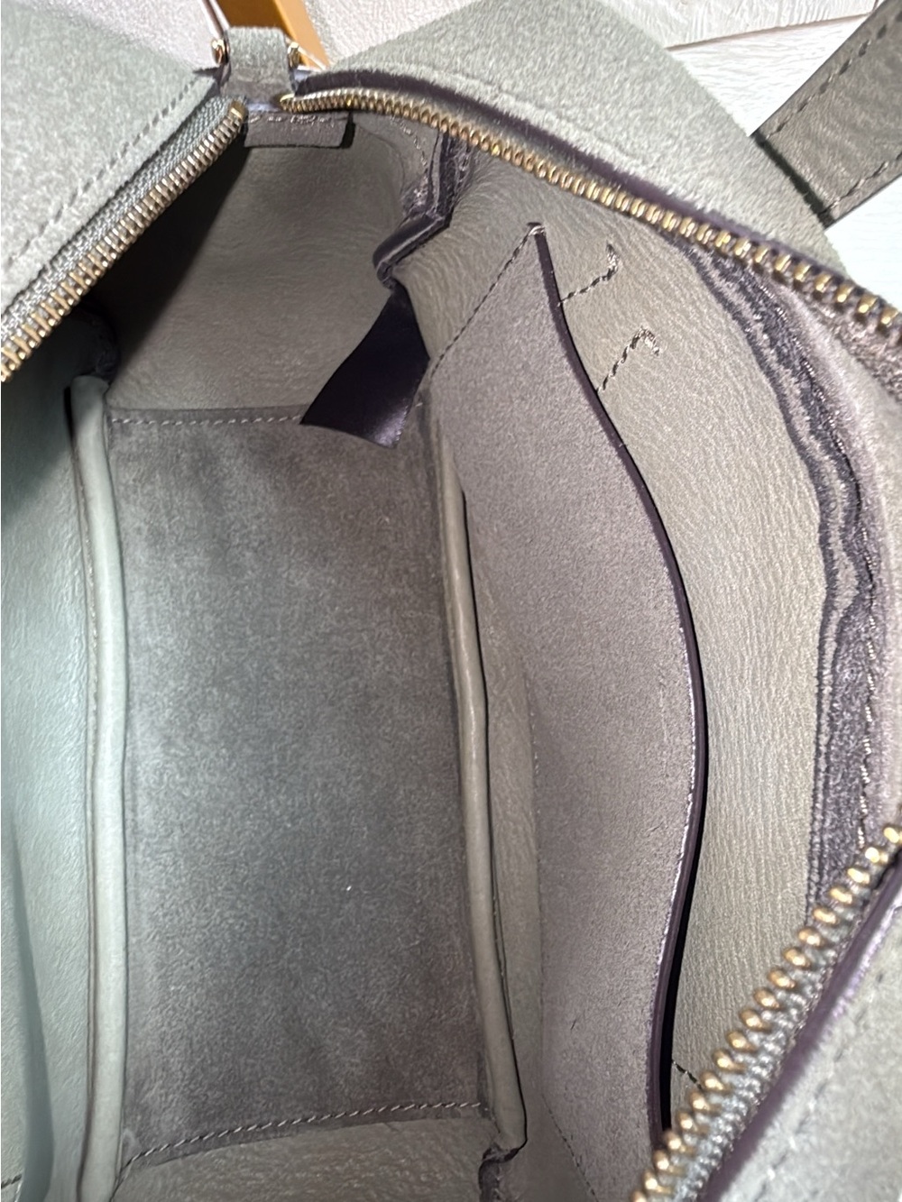 Madewell Suede Crossbody Bag. Get ready for fall !! Great for back to school - Picture 7 of 10